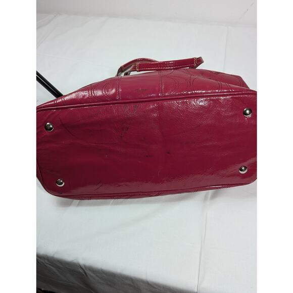 COACH Hot Pink Patent Leather Signature Carryall Kisslock Bag - Picture 7 of 14